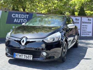 Renault Clio 898CM/90CP - Image 1