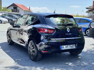 Renault Clio 898CM/90CP - Image 2