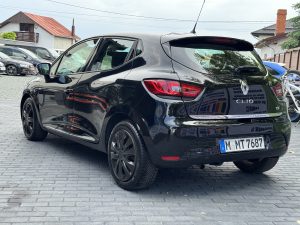 Renault Clio 898CM/90CP - Image 29