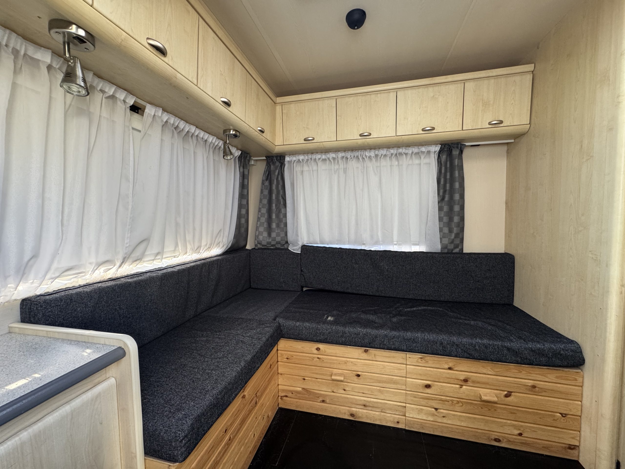 Bürstner Scala 4-5 locuri