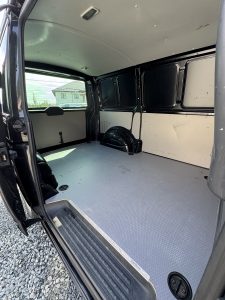 Volkswagen Transporter T6 - Image 13