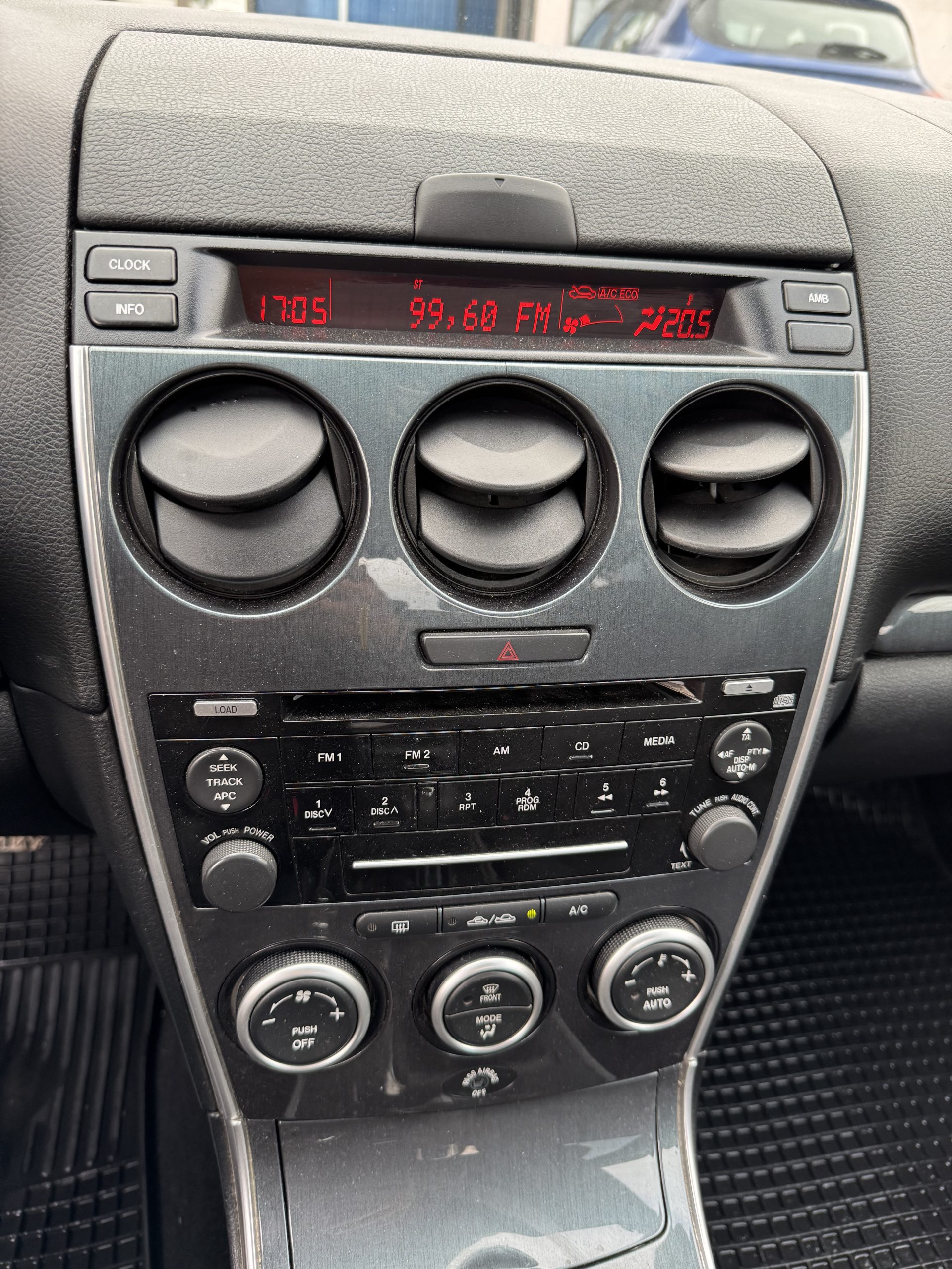 Mazda 6 2.0 140cp