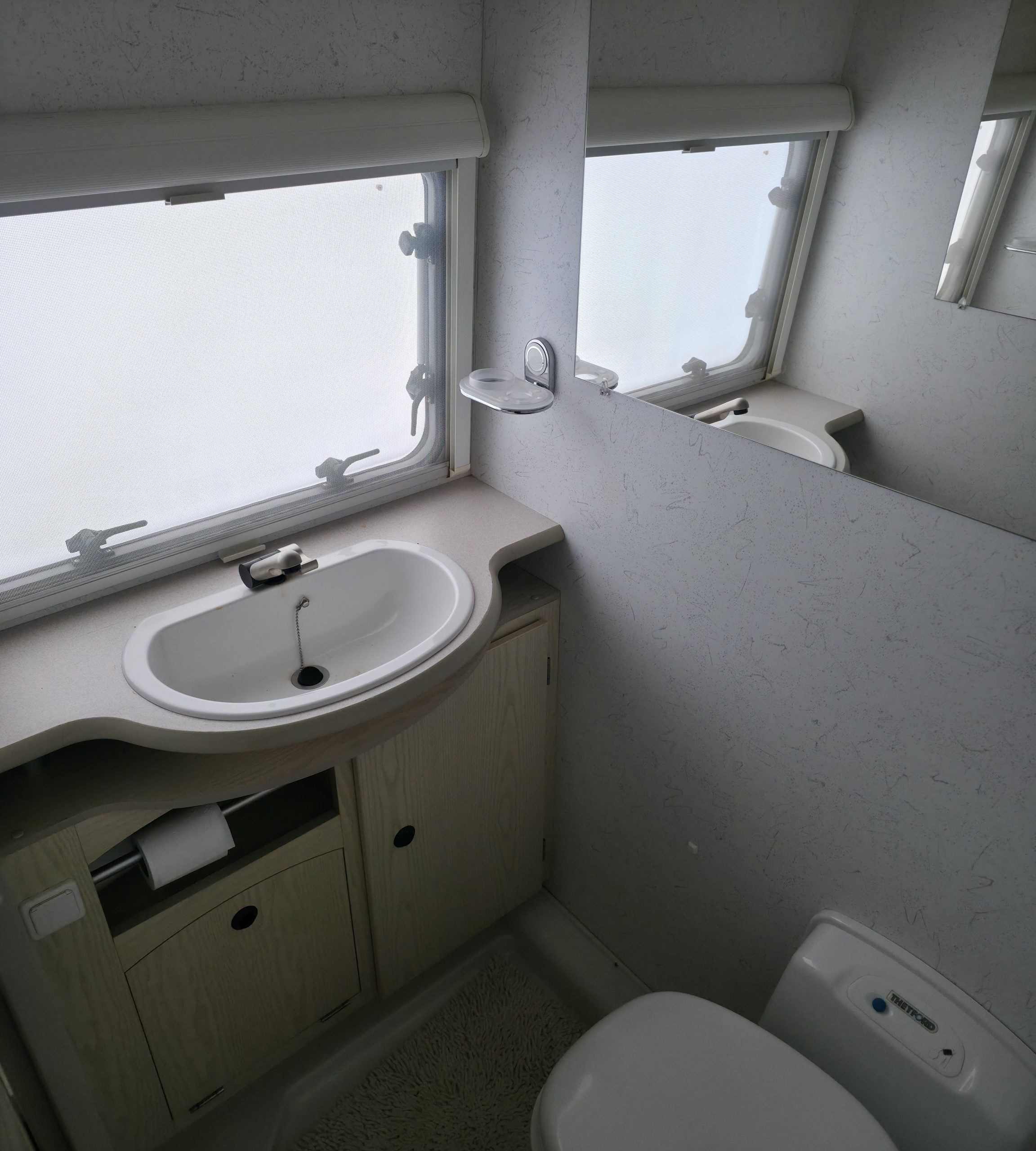 Rulotă Avento Premier 395TL Luxe