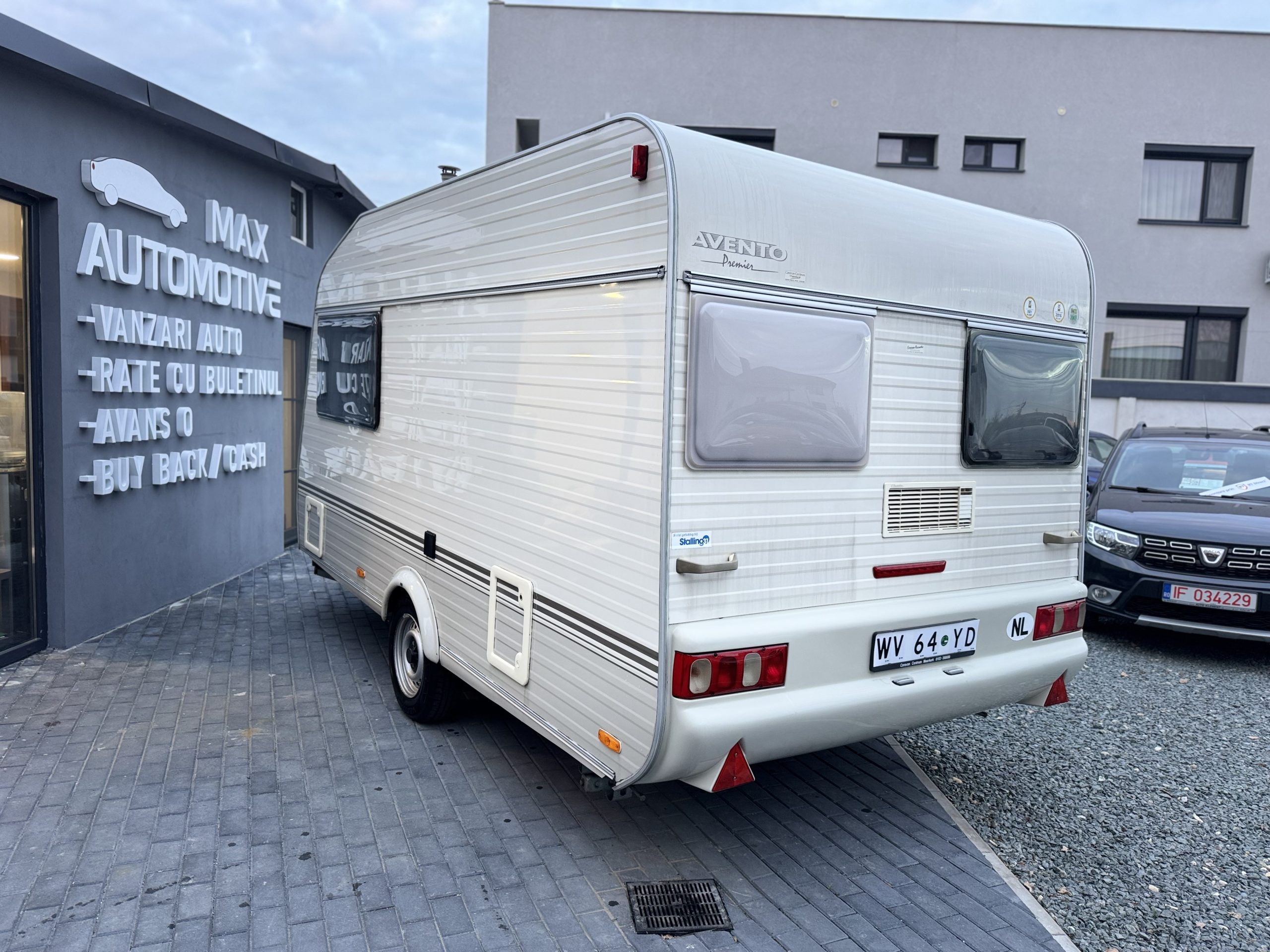 Rulotă Avento Premier 395TL Luxe