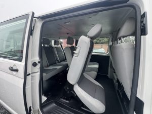 Volkswagen Trasporter 8+1 locuri model lung - Image 9