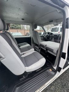 Volkswagen Trasporter 8+1 locuri model lung - Image 17