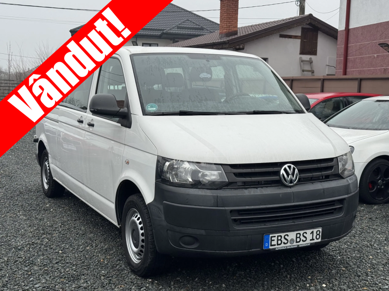 Volkswagen Trasporter 8+1 locuri model lung