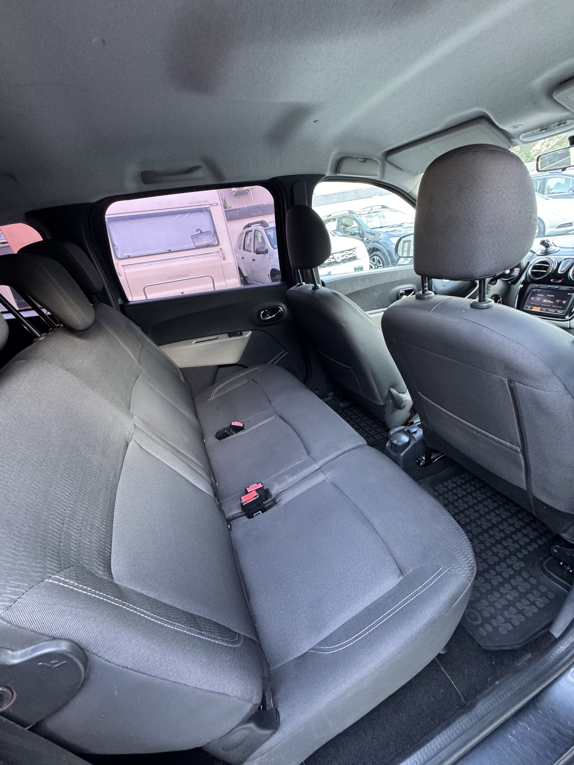 Dacia Lodgy 1.5 dCi 107cp