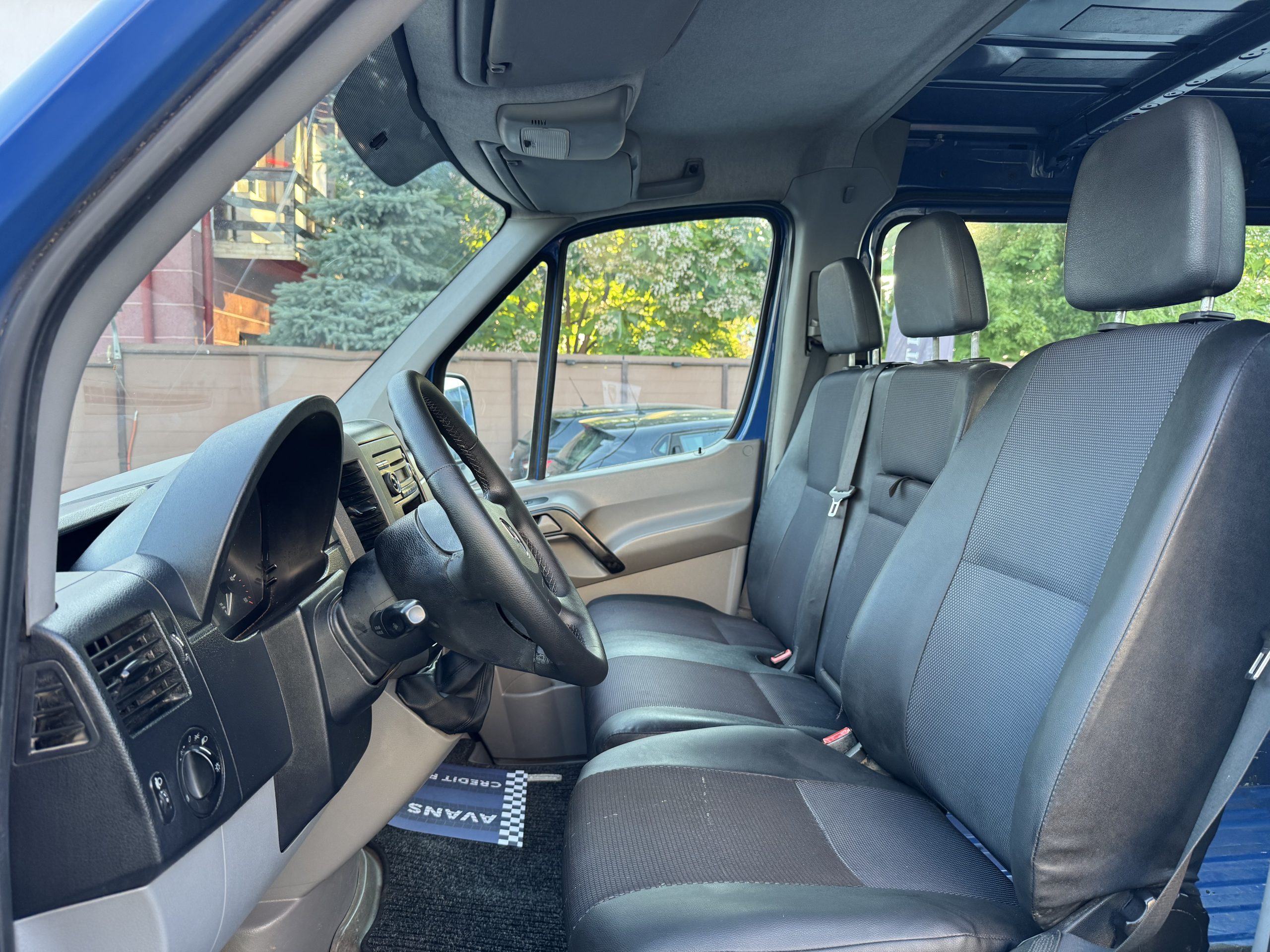 Mercedes Benz Sprinter
