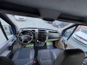 Mercedes Benz Sprinter - Image 7