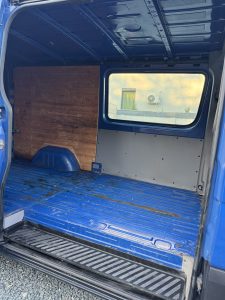 Mercedes Benz Sprinter - Image 5