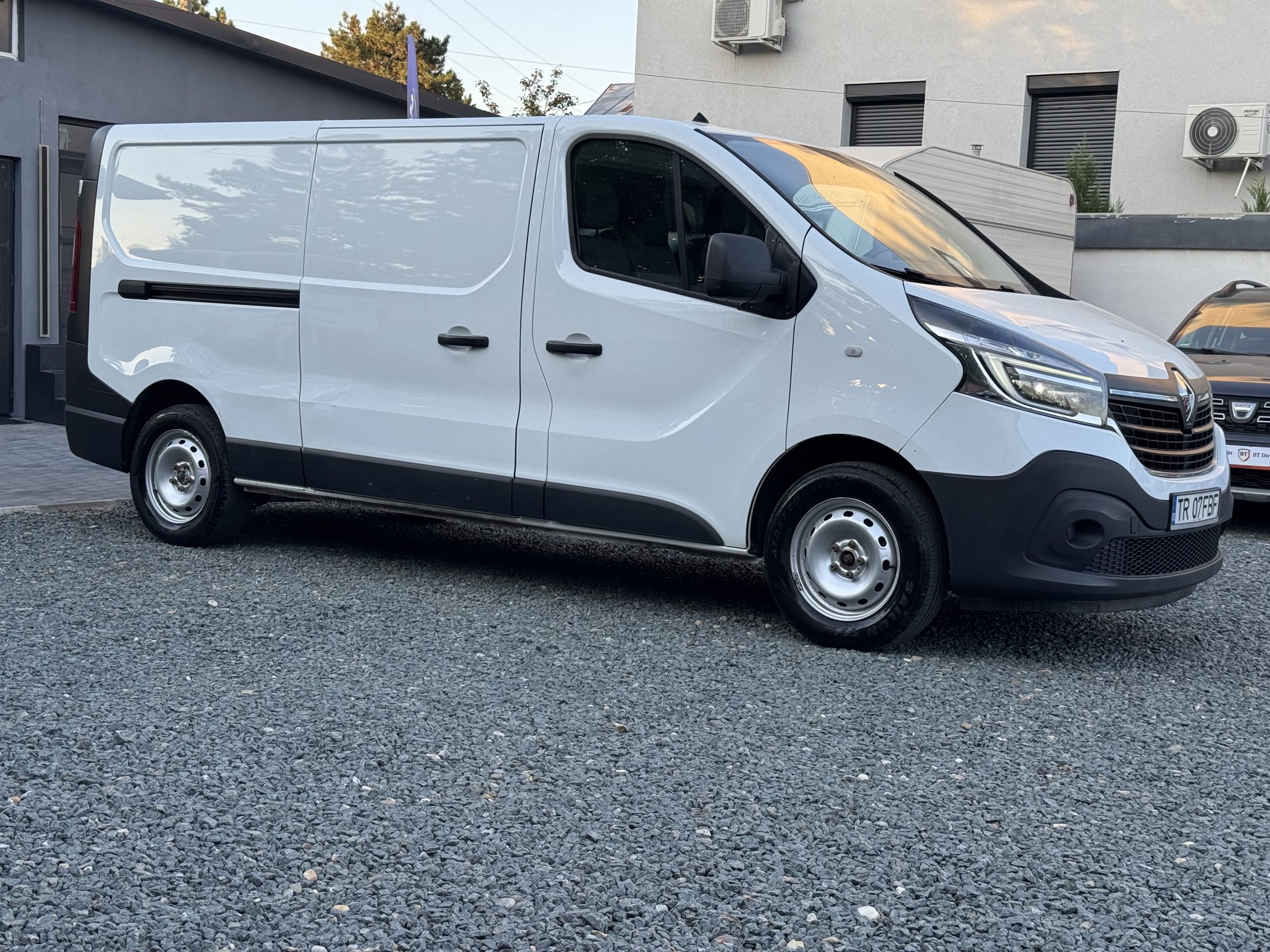 Renault Trafic 3locuri+marfa
