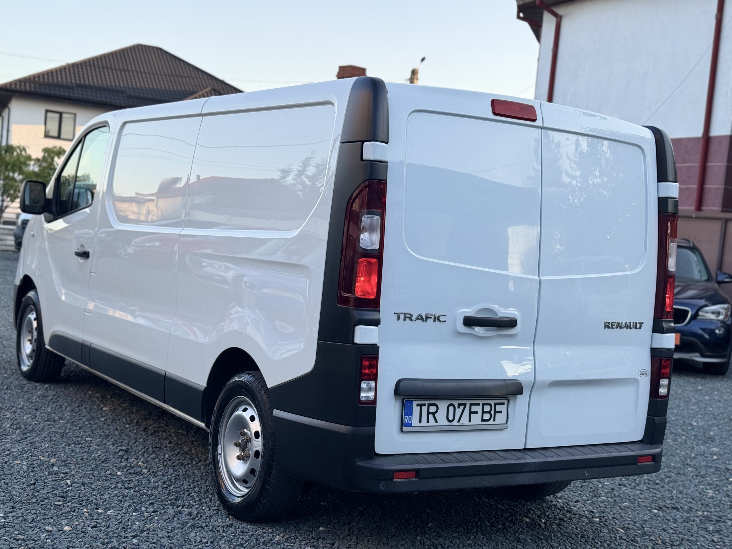 Renault Trafic 3locuri+marfa