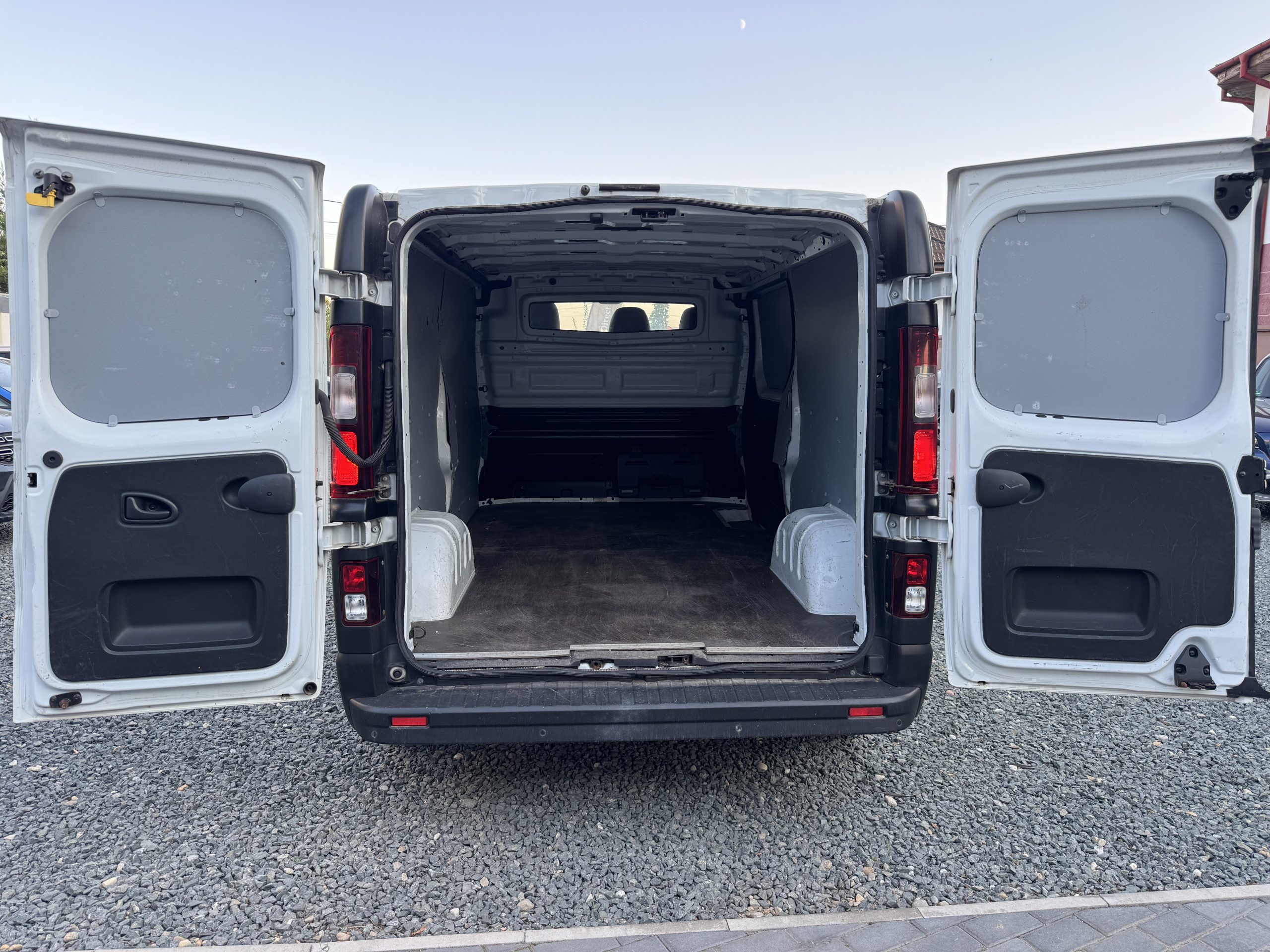 Renault Trafic 3locuri+marfa